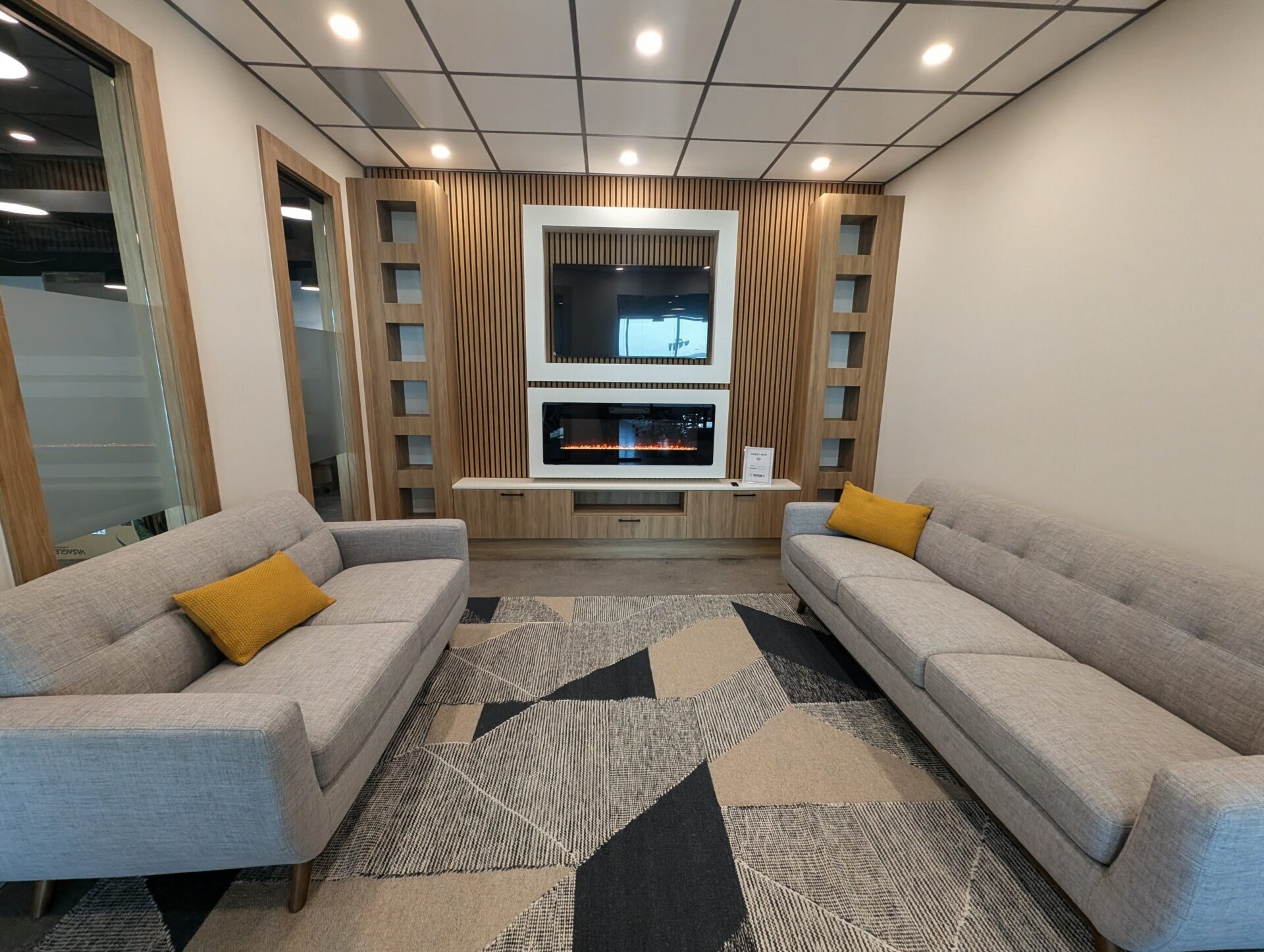 Coworking and Private Office Space in Mississauga, Ontario